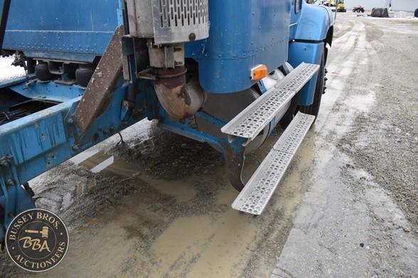 1994 FREIGHTLINER FLD112 33224