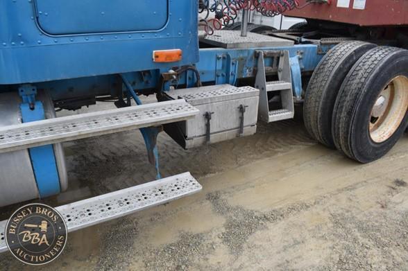 1994 FREIGHTLINER FLD112 33224