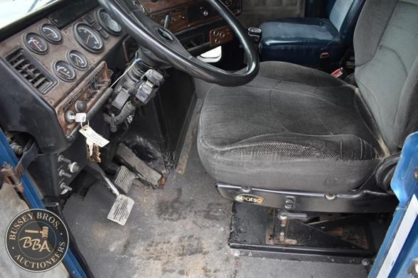1994 FREIGHTLINER FLD112 33224