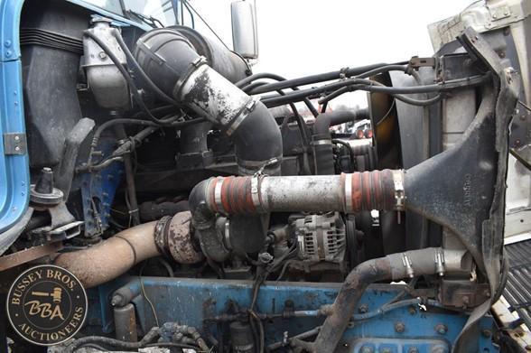 1994 FREIGHTLINER FLD112 33224