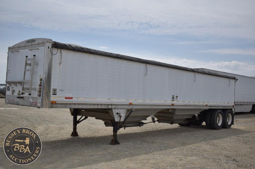 2001 Wilson Pacesetter Hopper Trailer 33949