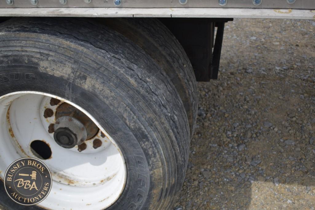 2001 Wilson Pacesetter Hopper Trailer 33949