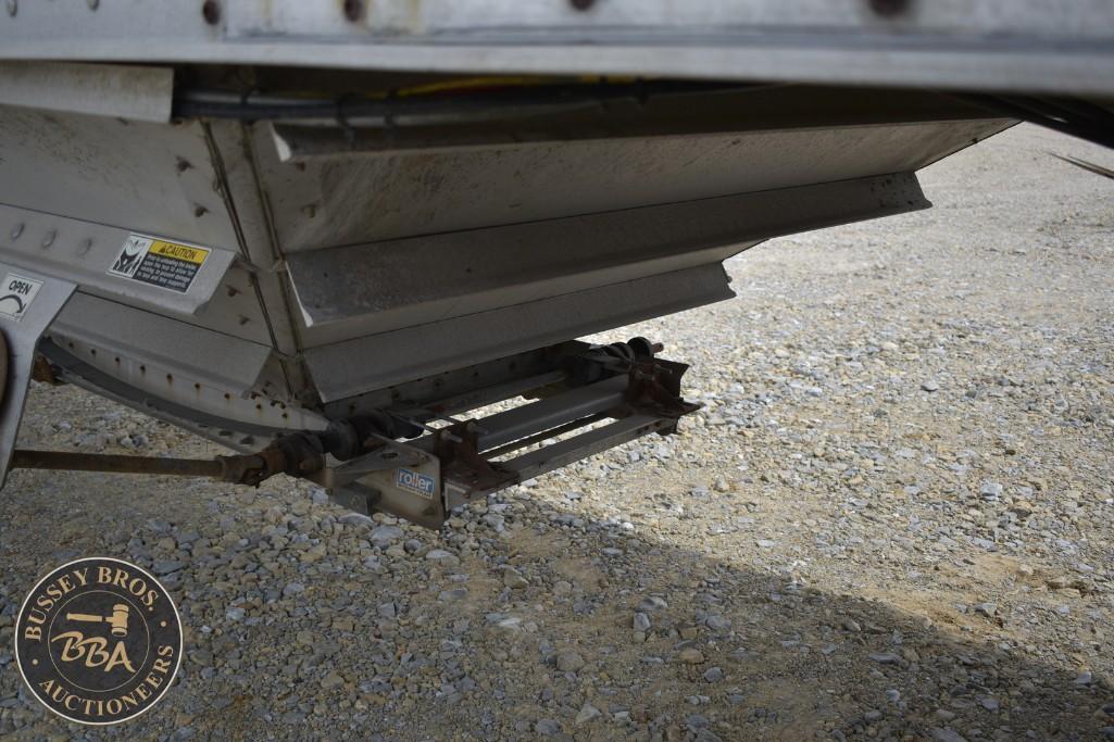 2001 Wilson Pacesetter Hopper Trailer 33949