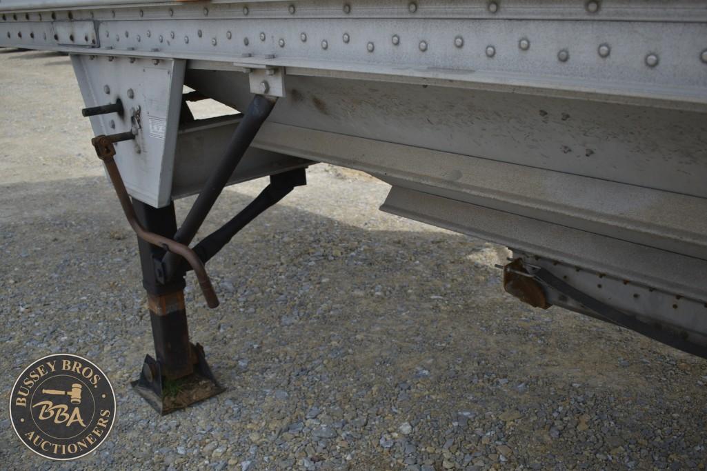 2001 Wilson Pacesetter Hopper Trailer 33949