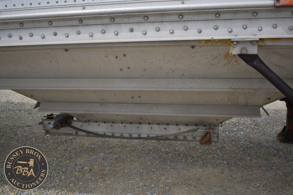 2001 Wilson Pacesetter Hopper Trailer 33949