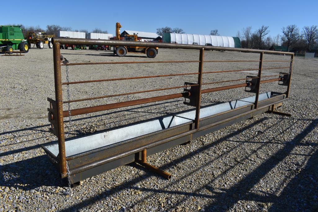 LONE STAR CATTLE FEEDER 8280