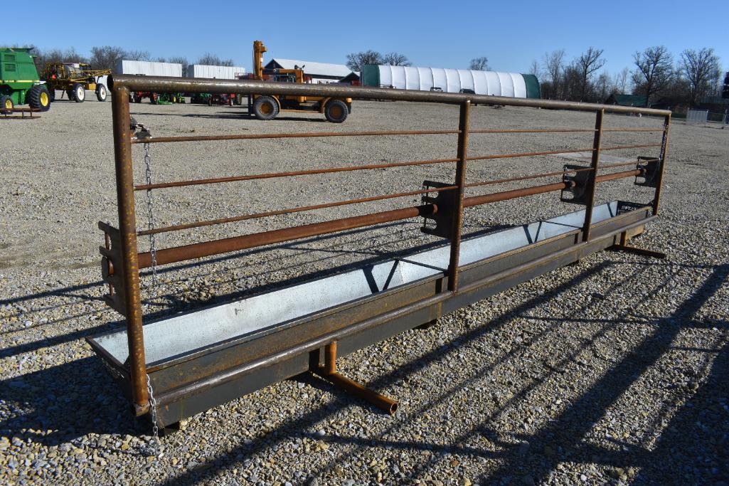 LONE STAR CATTLE FEEDER 8282