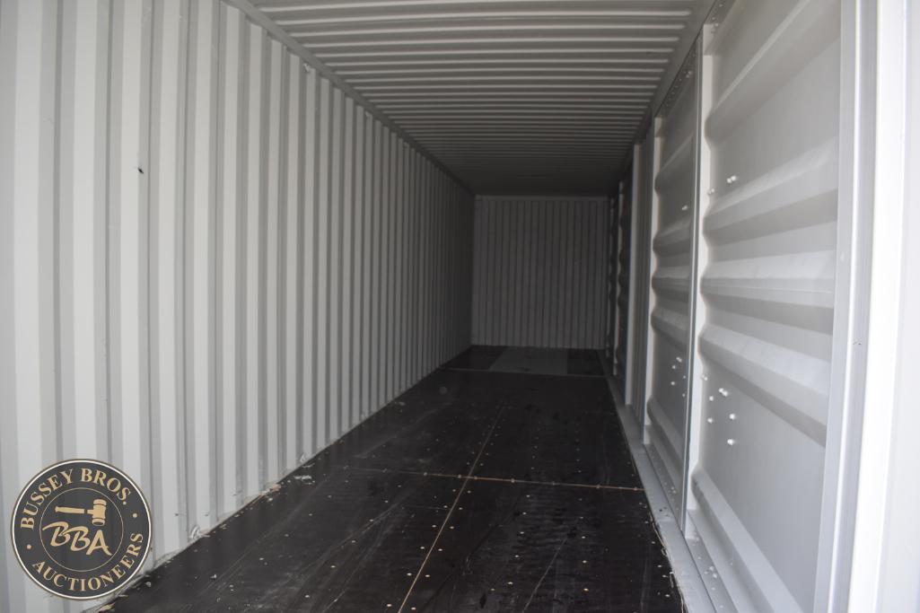 40 FT SHIPPING CONTAINER 34923