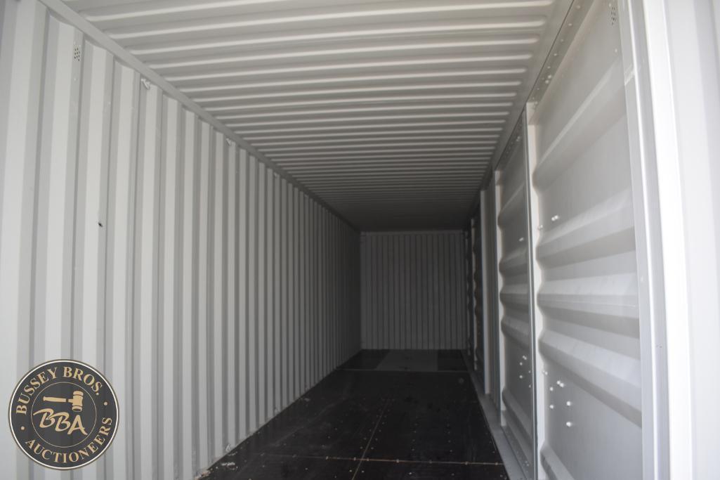 40 FT SHIPPING CONTAINER 34923