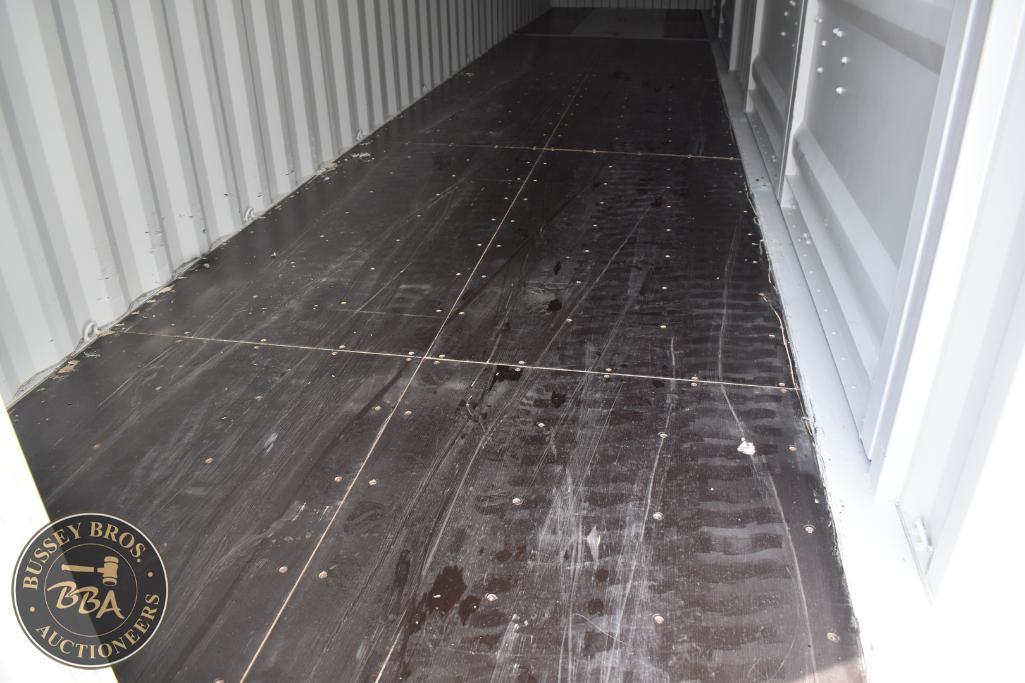 40 FT SHIPPING CONTAINER 34923