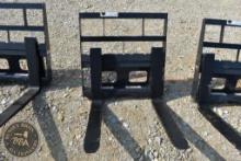 Fork, Pallet WOLVERINE MINI PALLET FORK ATTACHMENT 36379