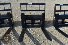 Fork, Pallet WOLVERINE MINI PALLET FORK ATTACHMENT 36378