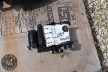 Bucket, Trenching FUTURE MINI EXCAVATOR COUPLER 35827