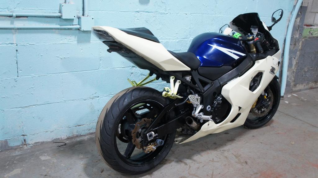 2004 Suzuki GSXR600