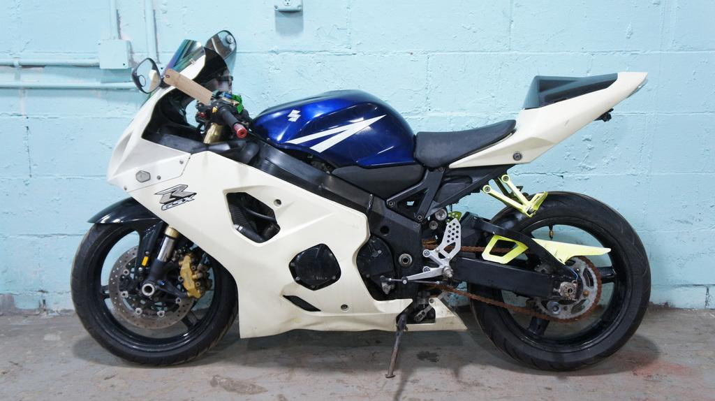 2004 Suzuki GSXR600