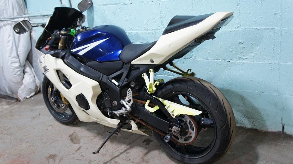 2004 Suzuki GSXR600