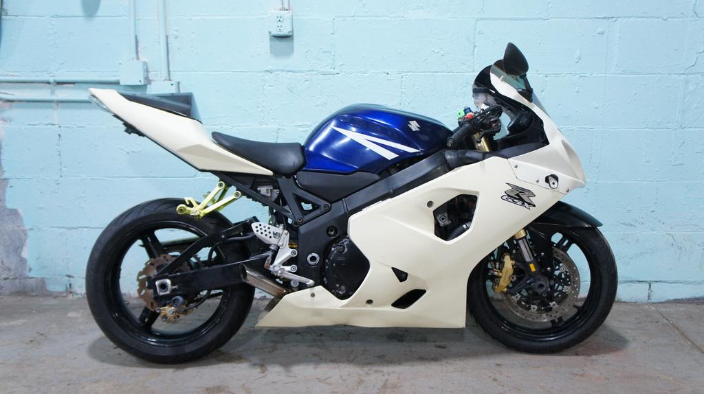 2004 Suzuki GSXR600