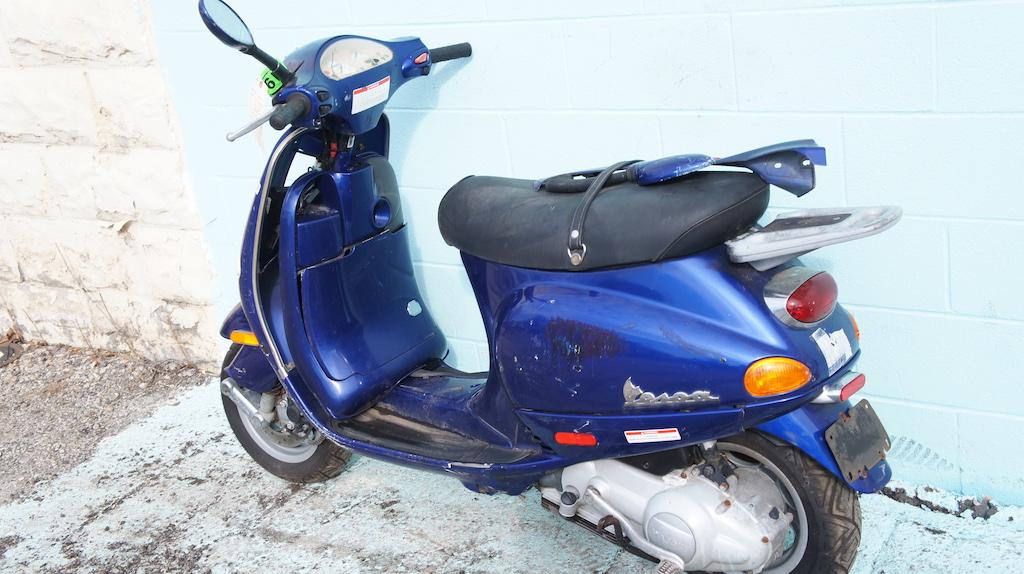 2001 VESPA ET4 150