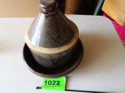 STONEWARE COLORED WATERER