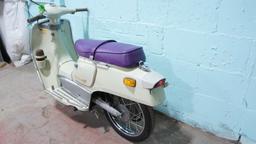 1965 FUJI RABBIT 90  Scooter