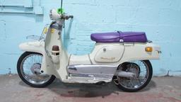 1965 FUJI RABBIT 90  Scooter