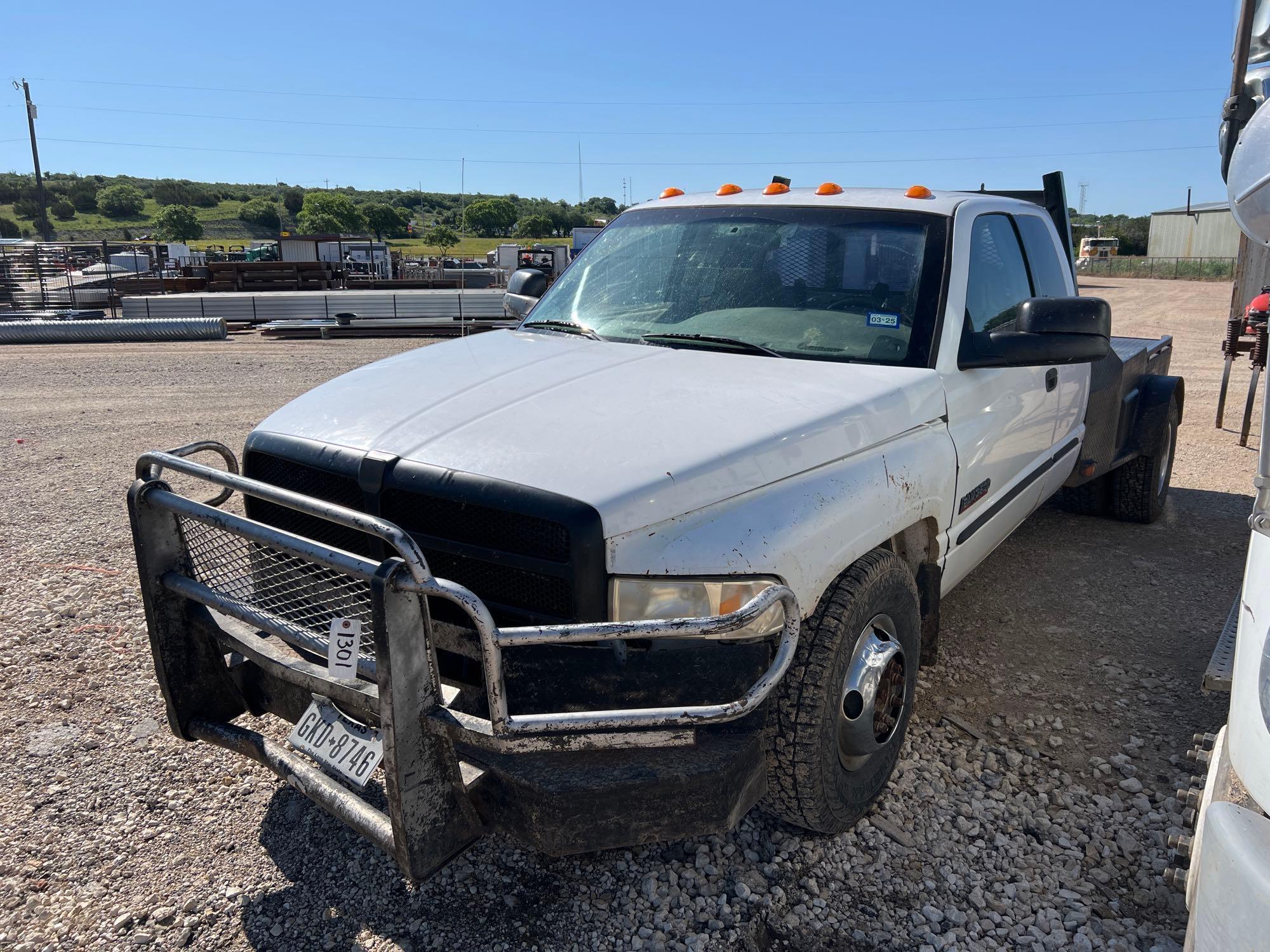 2001 Dodge 3500 2WD Extended Cab Truck Laramie SLT 24V Cummins -- 405XXX miles Steel Skirted Flatbed