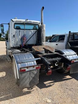 2010 Freightliner Business Class M2 - Single Axle Automatic transmission, Mercedes Benz Power