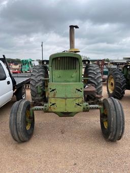 John Deere 4620 - Runs & Works as it Should. Local Farm Sell-Out