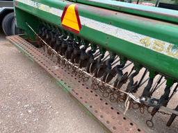 John Deere 450 Grain Drill Has Cylinder. 17 Drop - 7'' Space Good Condition