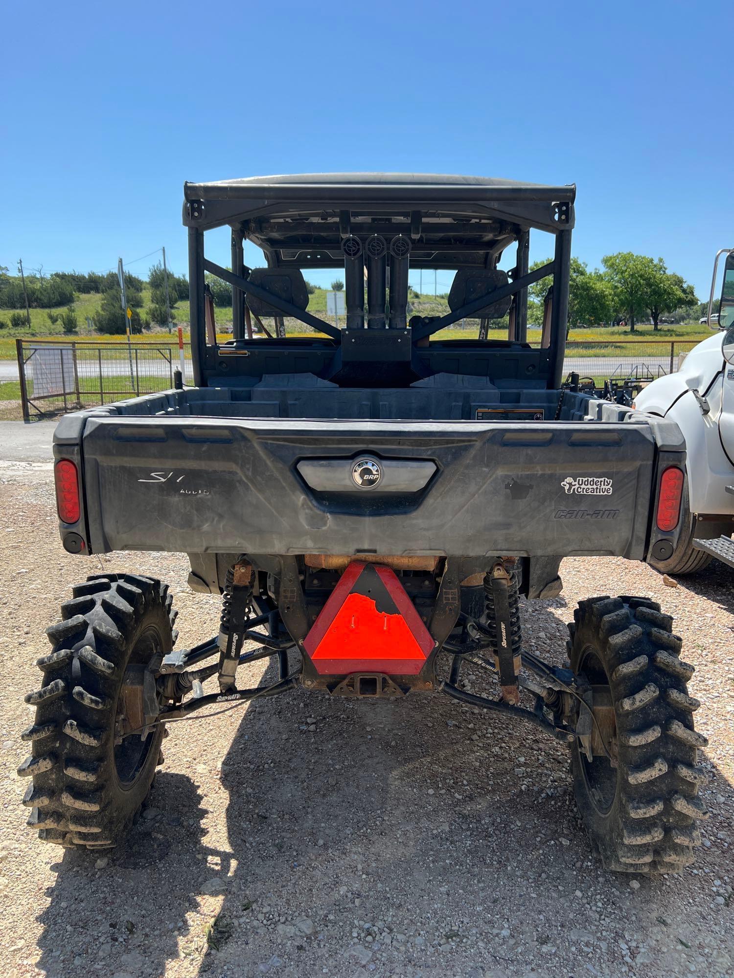 2020 Canam HD 10 Defender with power steering, top, front bumper lift kit and portal axles Approx