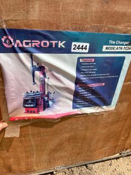 AGROTK Tire Changer SN: ATK-TC2424021801D