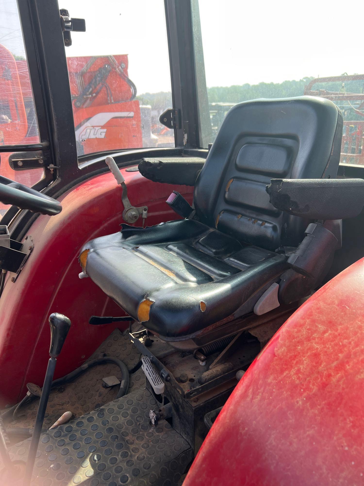 YTO 554 4WD Cab Tractor with YTO TZ05D554 Loader and 68" Bucket Drivers Side Glass Broke Shows 309