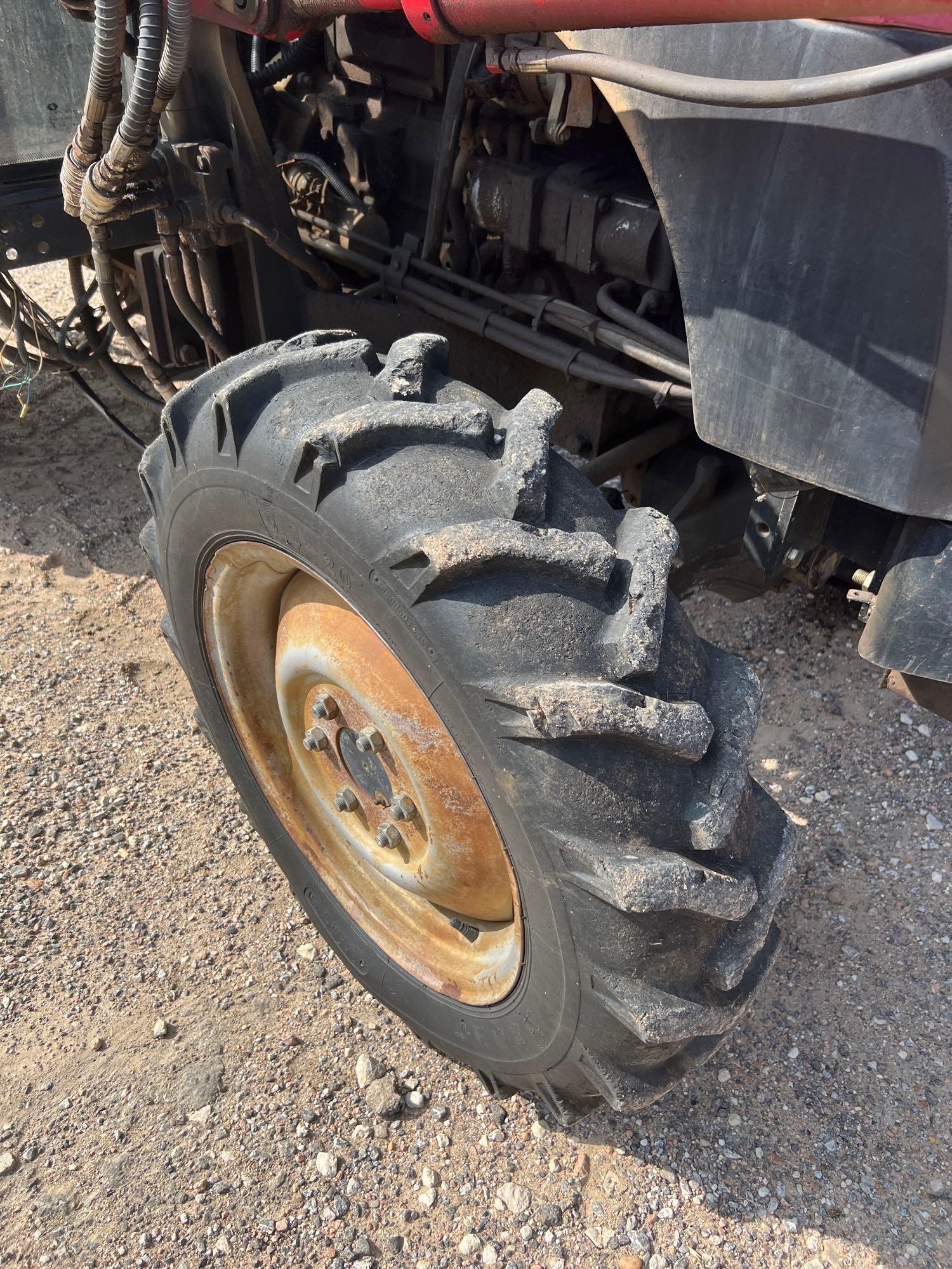 YTO 554 4WD Cab Tractor with YTO TZ05D554 Loader and 68" Bucket Drivers Side Glass Broke Shows 309