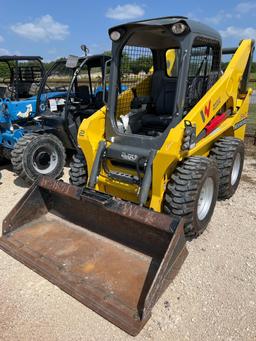 Wacker Neuson SW21 Skid Steer New Tires 373 HRS Pilot Control. 2 Speed