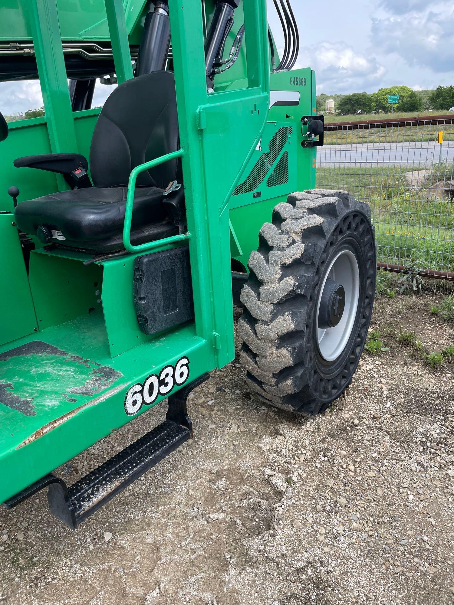 2014 JLG 6036 Telehandler Cummins Engine Cushion Tires 6K lb Lift 36' Mast 2272 Hours SN 0160063072