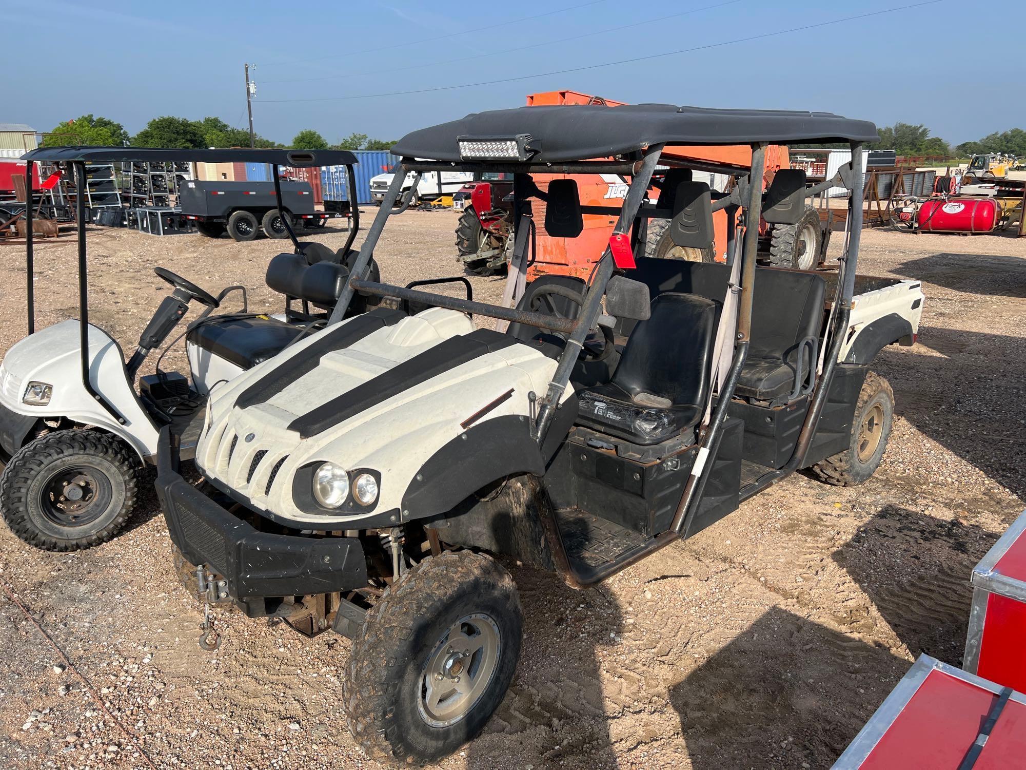 Benche 4 Seater Side x Side Poly Top, LED Light Bar Showing 140 Miles No Title