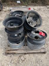 Pallet of Assorted Trailer Wheels 6 x 8 Lug Duals 16" 3 x 8 Lug Singles 16" 1 x 5 Lug 15"