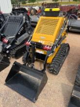 CRT23 Tracked Mini Skid Steer Gas Power SN: A2401111721