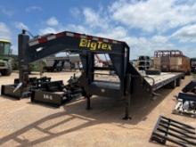 Big Tex Gooseneck 28' Deck 5' Tail 2 x 10,000lb Axles Missing Ramps 1 Axle has Duals 1 Axles has