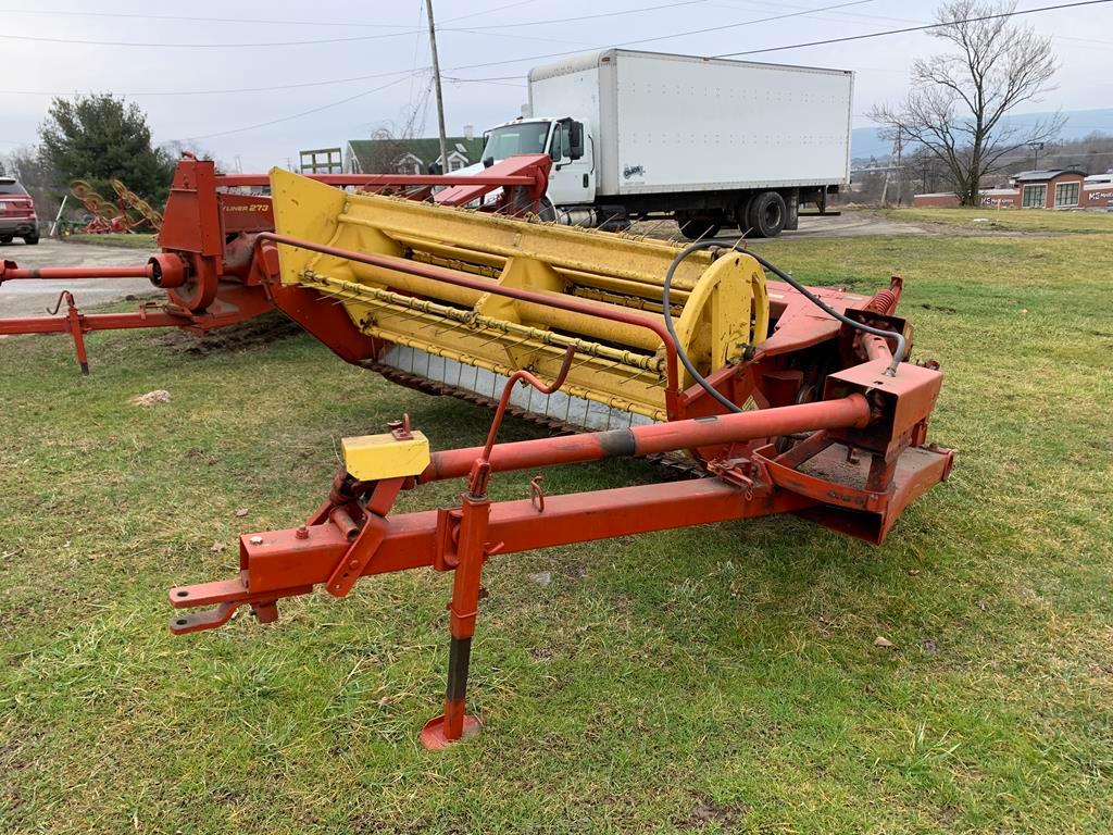 New Holland 477 Haybine