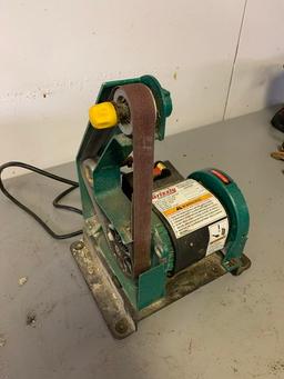 Grizzly Industrial Combination Sander