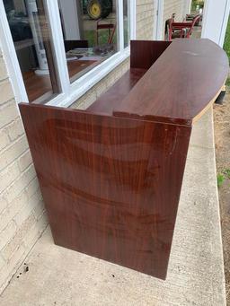 Receptionist Desk