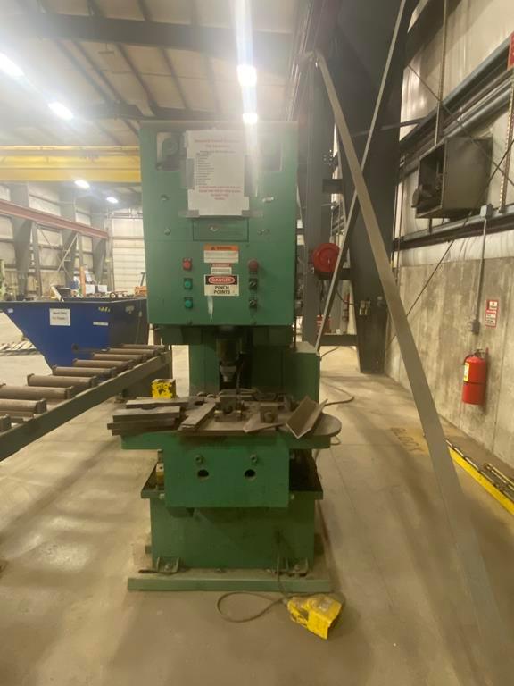 Piranha PII-140 Ironworker