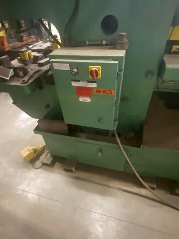 Piranha PII-140 Ironworker