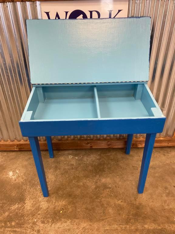 Lift Top Writing Desk