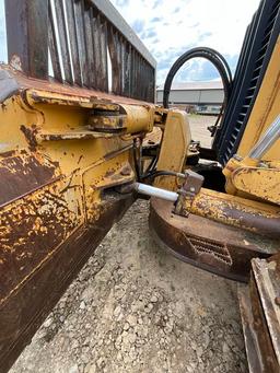 2002 John Deere 850C with Winch