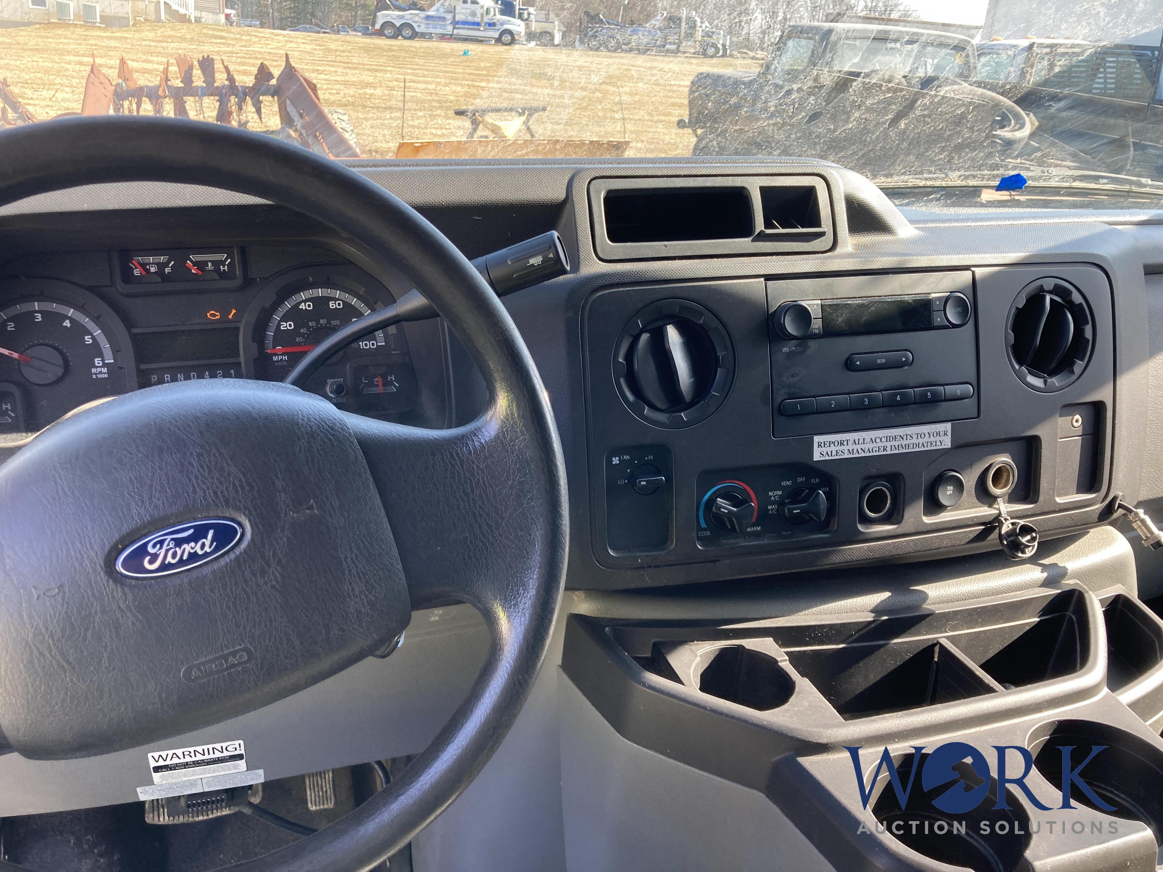 2019 Ford E-450