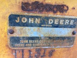 John Deere 444A