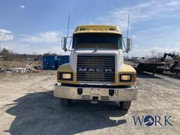 1991 Mack CH613