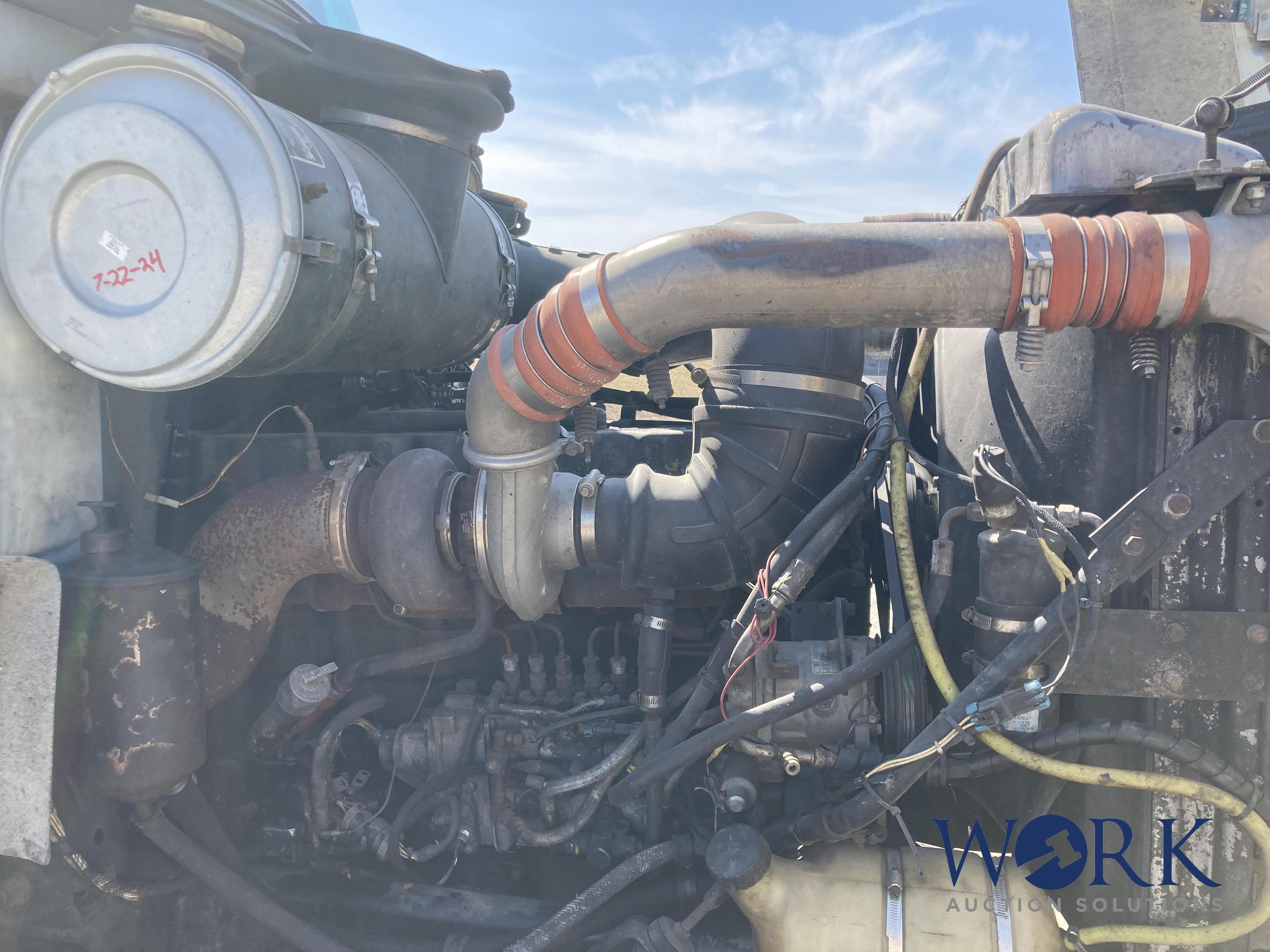 1991 Mack CH613